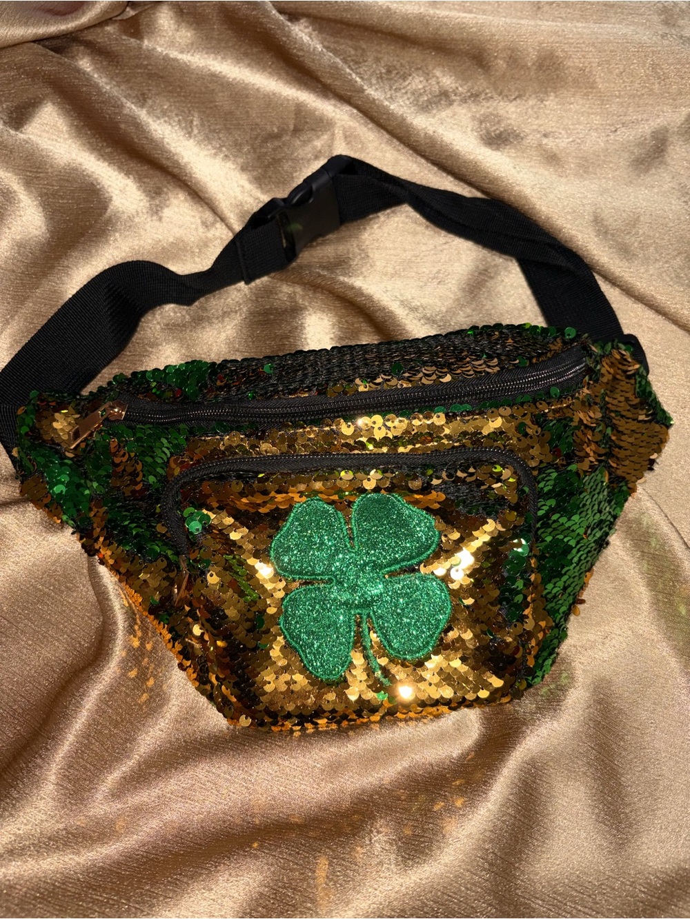 Spencer's Gold & Green Sequin Shamrock Crossbody Fanny Pack